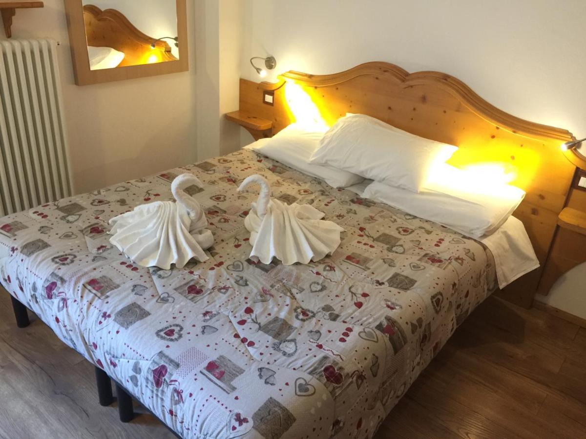 Casa Del Roccolo Leilighet Folgarida Eksteriør bilde