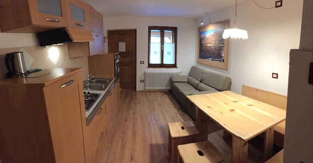 Casa Del Roccolo Leilighet Folgarida Eksteriør bilde