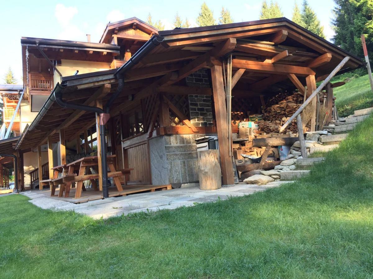 Casa Del Roccolo Leilighet Folgarida Eksteriør bilde